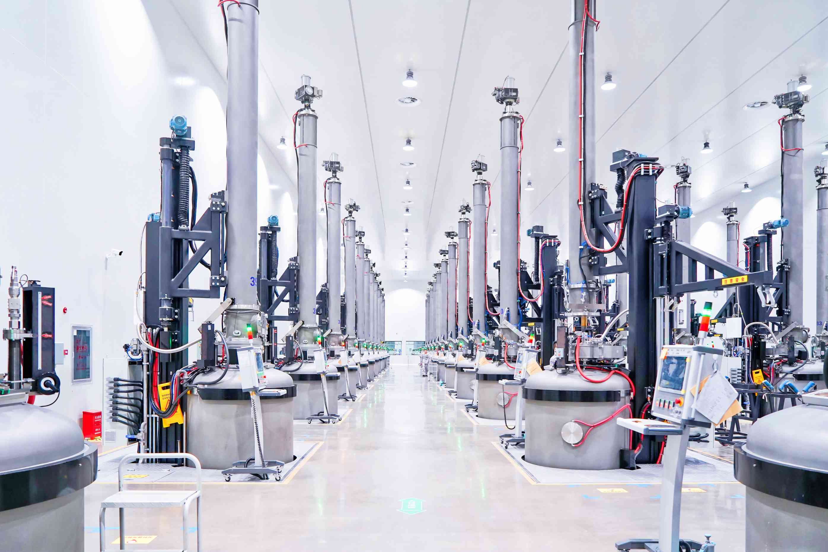 /ueditor/image/20250827/1756264035082236/9a01154441dfd2affc9501911d3ae5fe.jpg 02拉晶车间_2-1(1).jpg